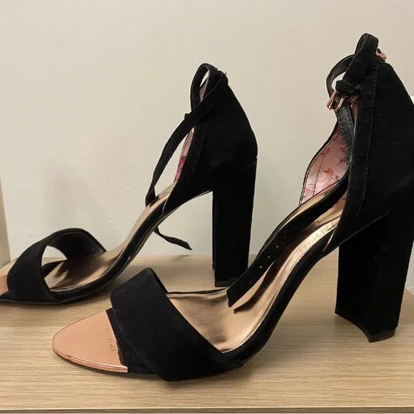 Ted Baker Black Heels - Picture 7 of 8